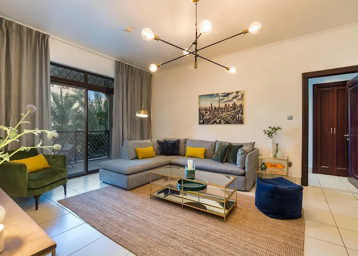 Luxury 2Bedroom With Terrace & Burj Khalifa View