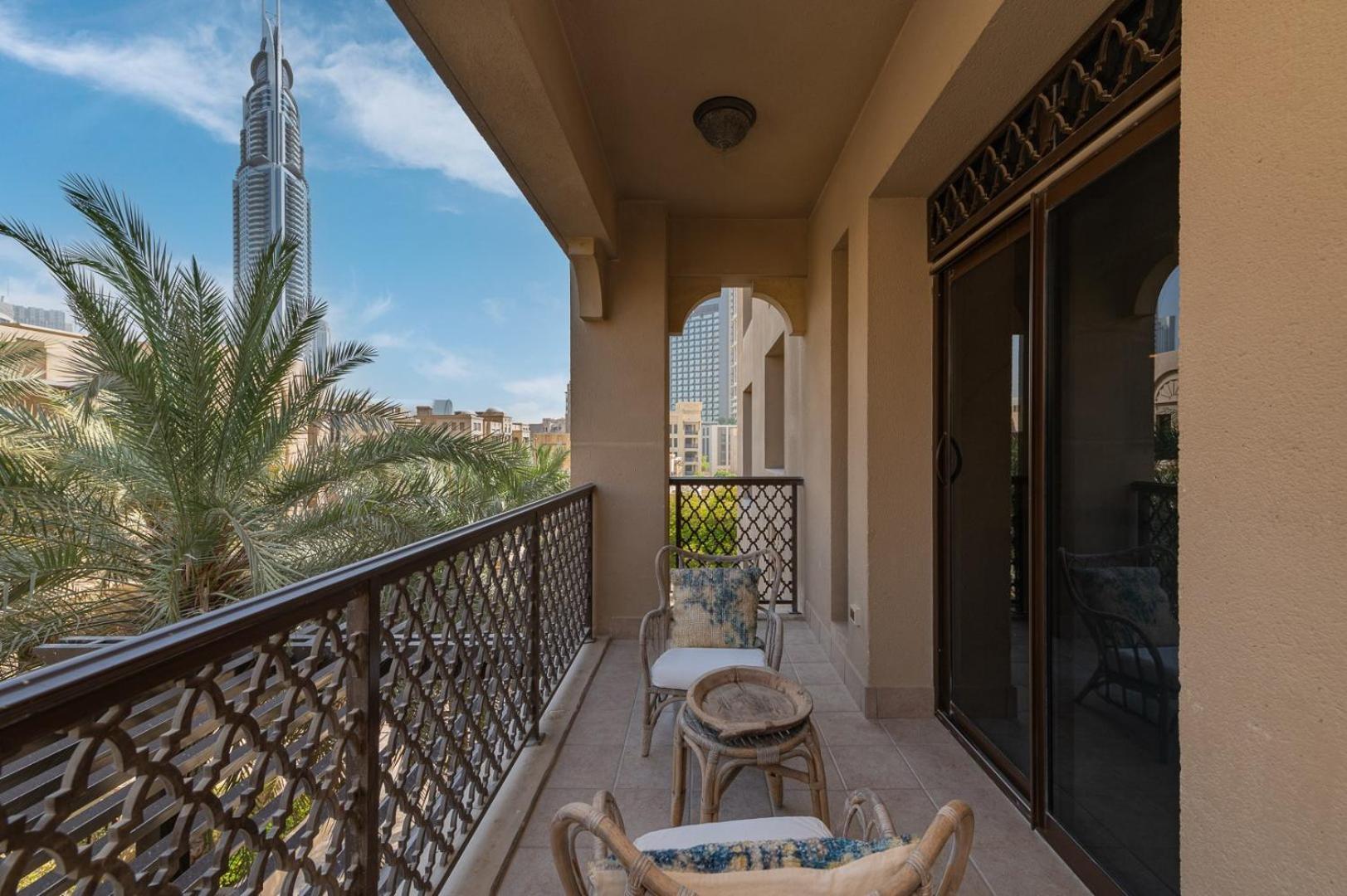 Luxury 2bedroom With Terrace & Burj Khalifa View * Dubai