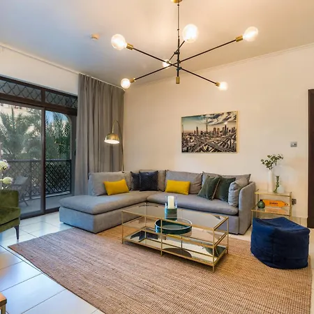 Luxury 2Bedroom With Terrace & Burj Khalifa View Dubai Exterior photo